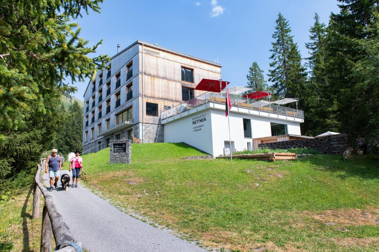 Berghotel Mettmen Schwanden  Extérieur photo