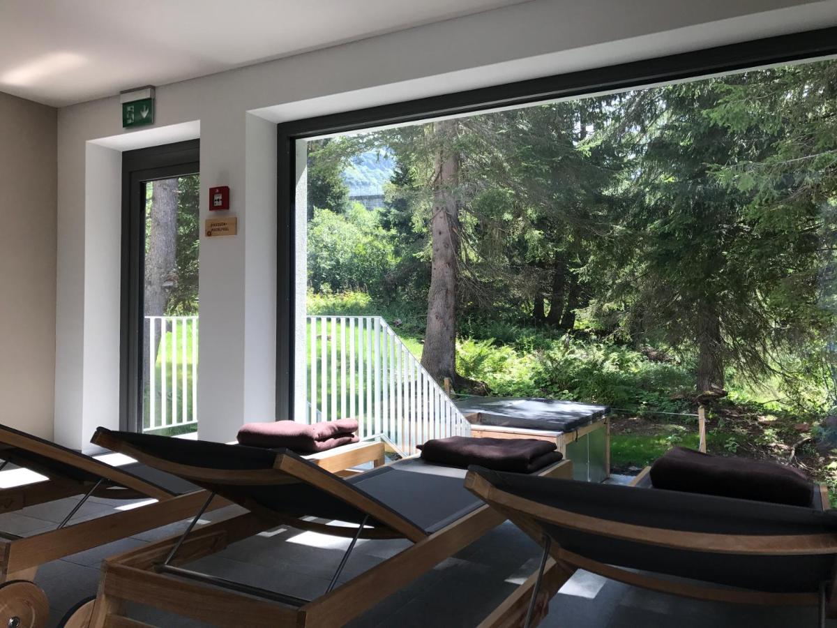 Berghotel Mettmen Schwanden  Extérieur photo